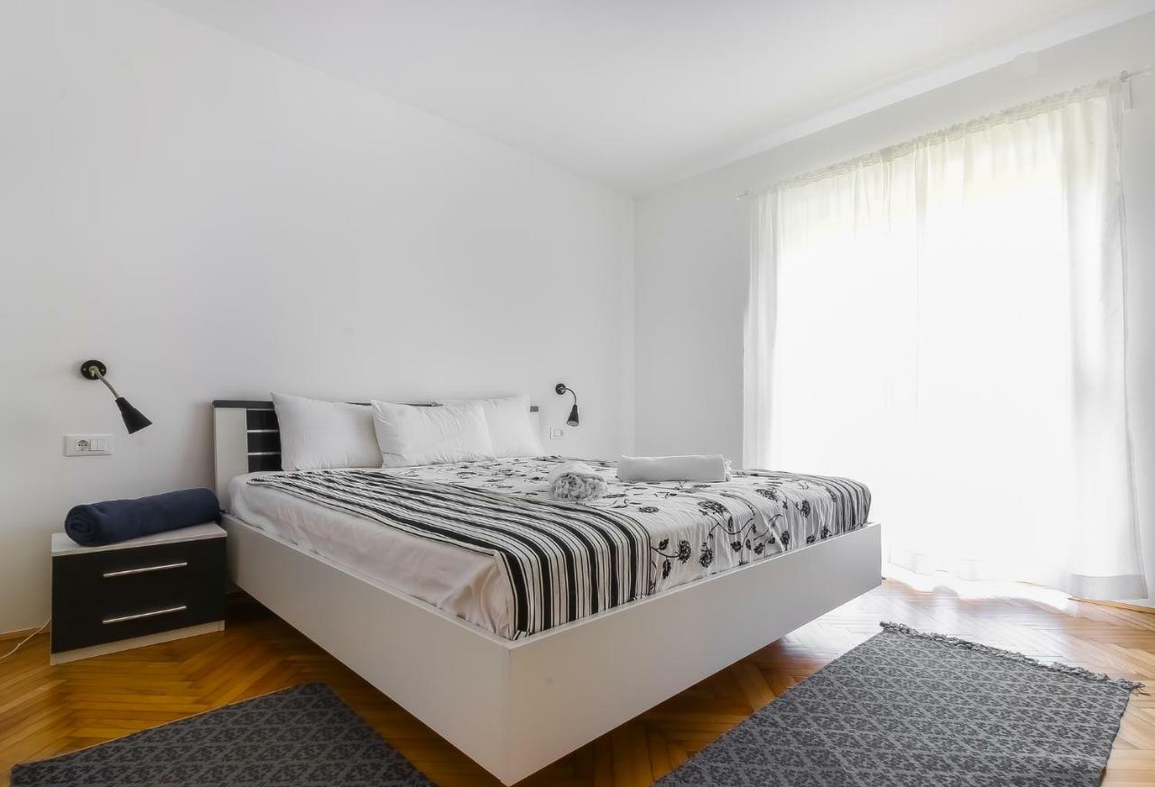 Saten Apartment *